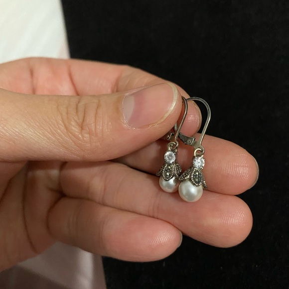 Silver earrings with Swarovski stones - Picture 4 of 4